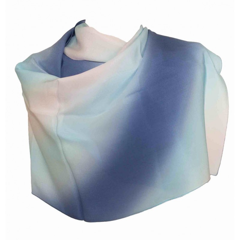 Milanówek szal jedwabny błękit i róż cieniowany .